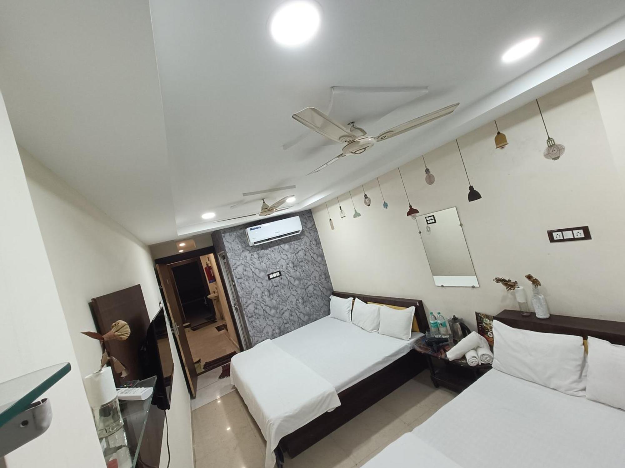 Ginger Hotels Ujjain Tower Kshipra Inn-Family Stay Airconditioned Hotel Eksteriør bilde