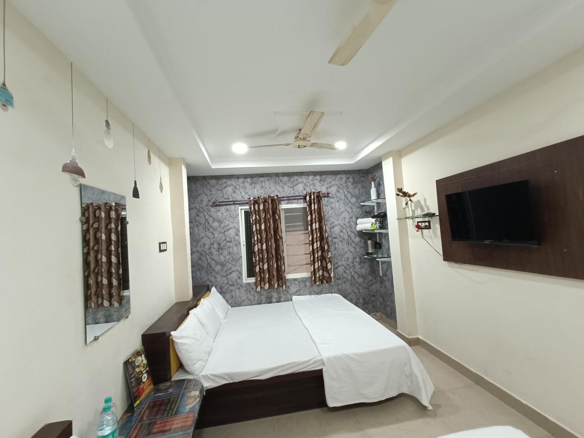 Ginger Hotels Ujjain Tower Kshipra Inn-Family Stay Airconditioned Hotel Eksteriør bilde
