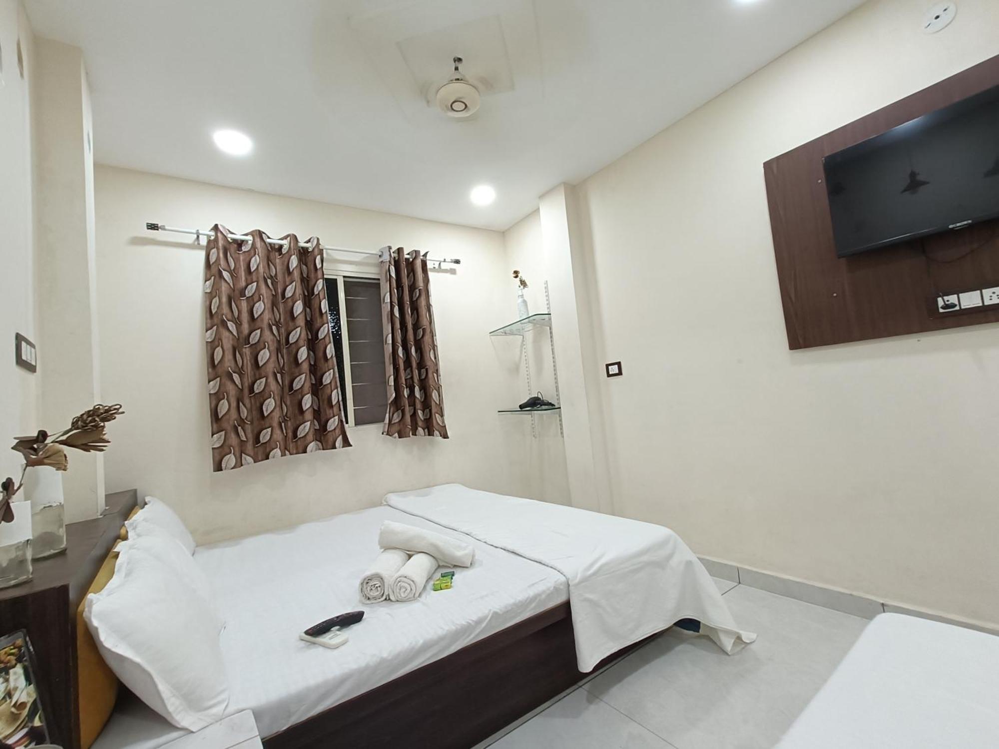 Ginger Hotels Ujjain Tower Kshipra Inn-Family Stay Airconditioned Hotel Eksteriør bilde