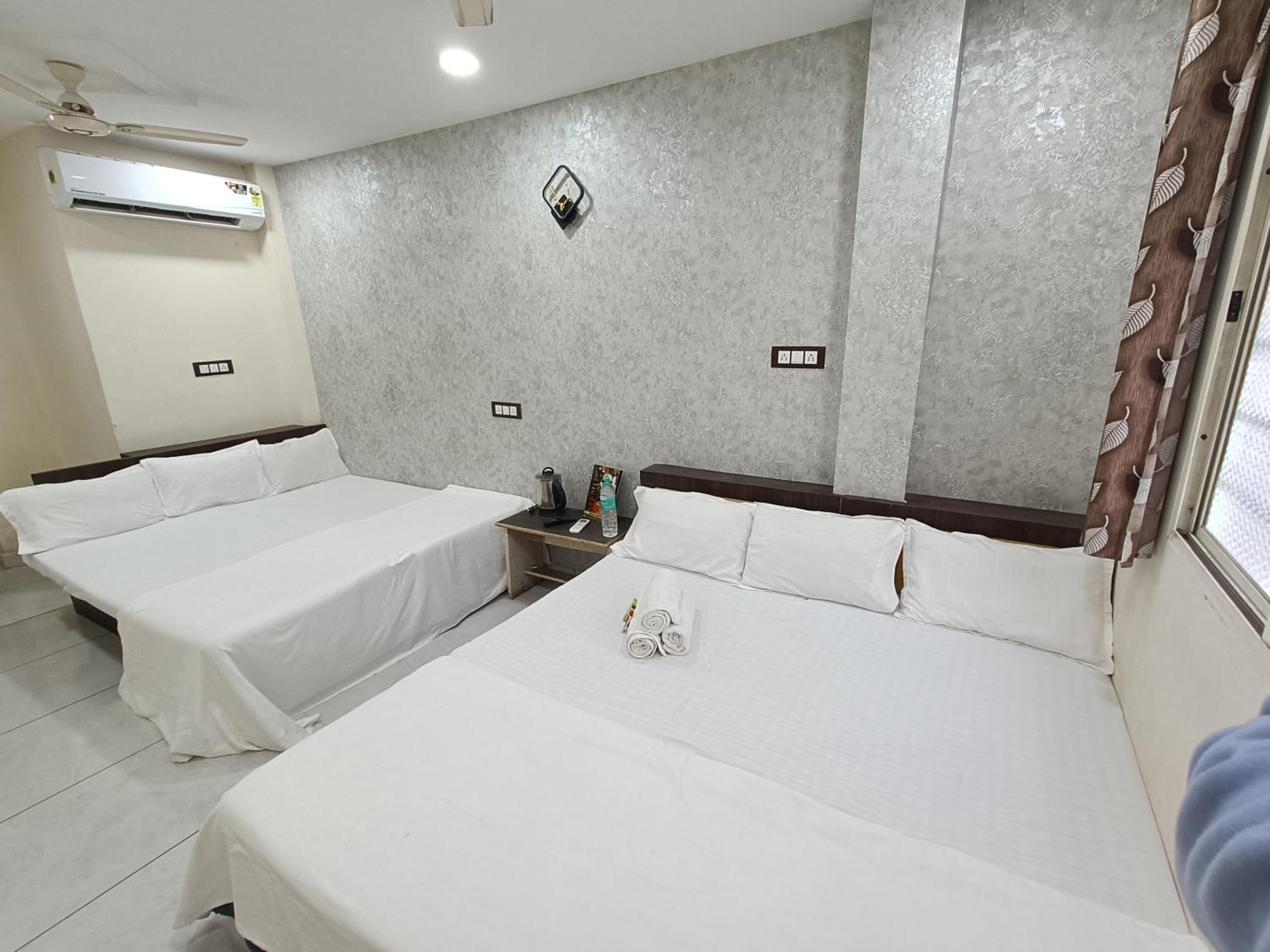 Ginger Hotels Ujjain Tower Kshipra Inn-Family Stay Airconditioned Hotel Eksteriør bilde