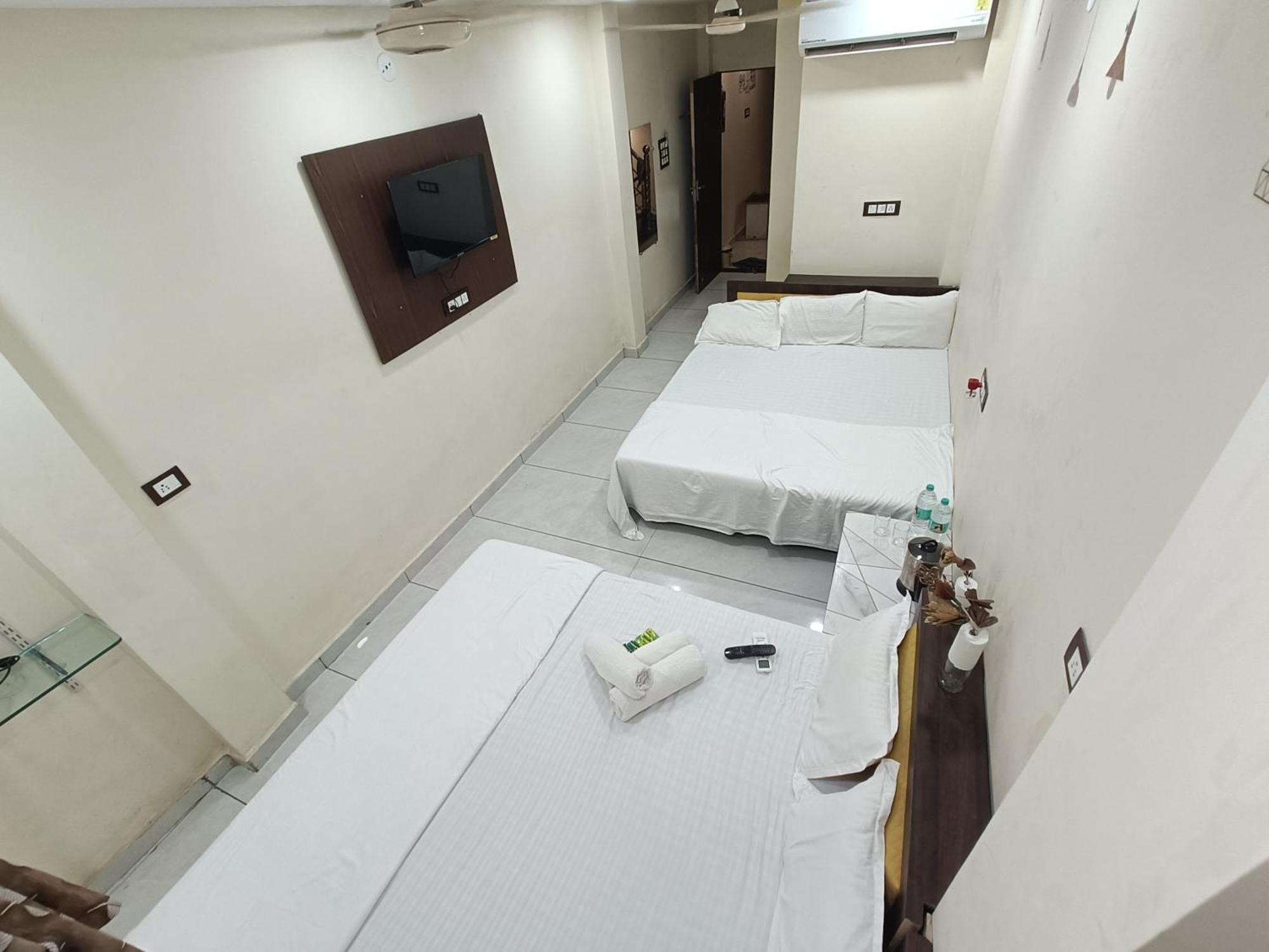 Ginger Hotels Ujjain Tower Kshipra Inn-Family Stay Airconditioned Hotel Eksteriør bilde